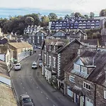 House 3* 安布尔塞德